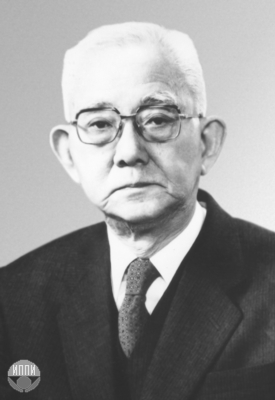 Иосида Косаку