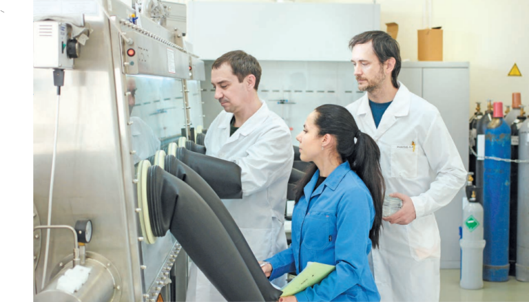  Оригинальная технология с использованием расплавленных солей для переработки отработавшего ядерного топлива