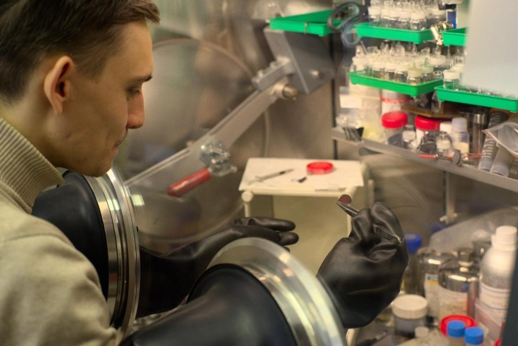  Силикатные нанотрубки увеличат качество и срок службы аккумуляторов