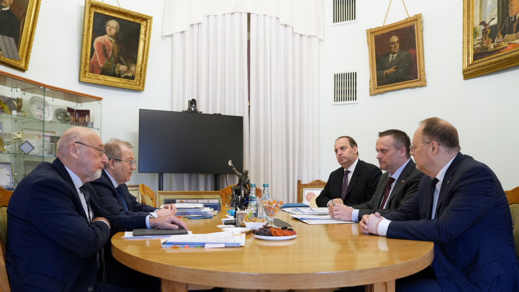 Минтранс и РАН расширяют сотрудничество в сфере научно-технологического развития отрасли