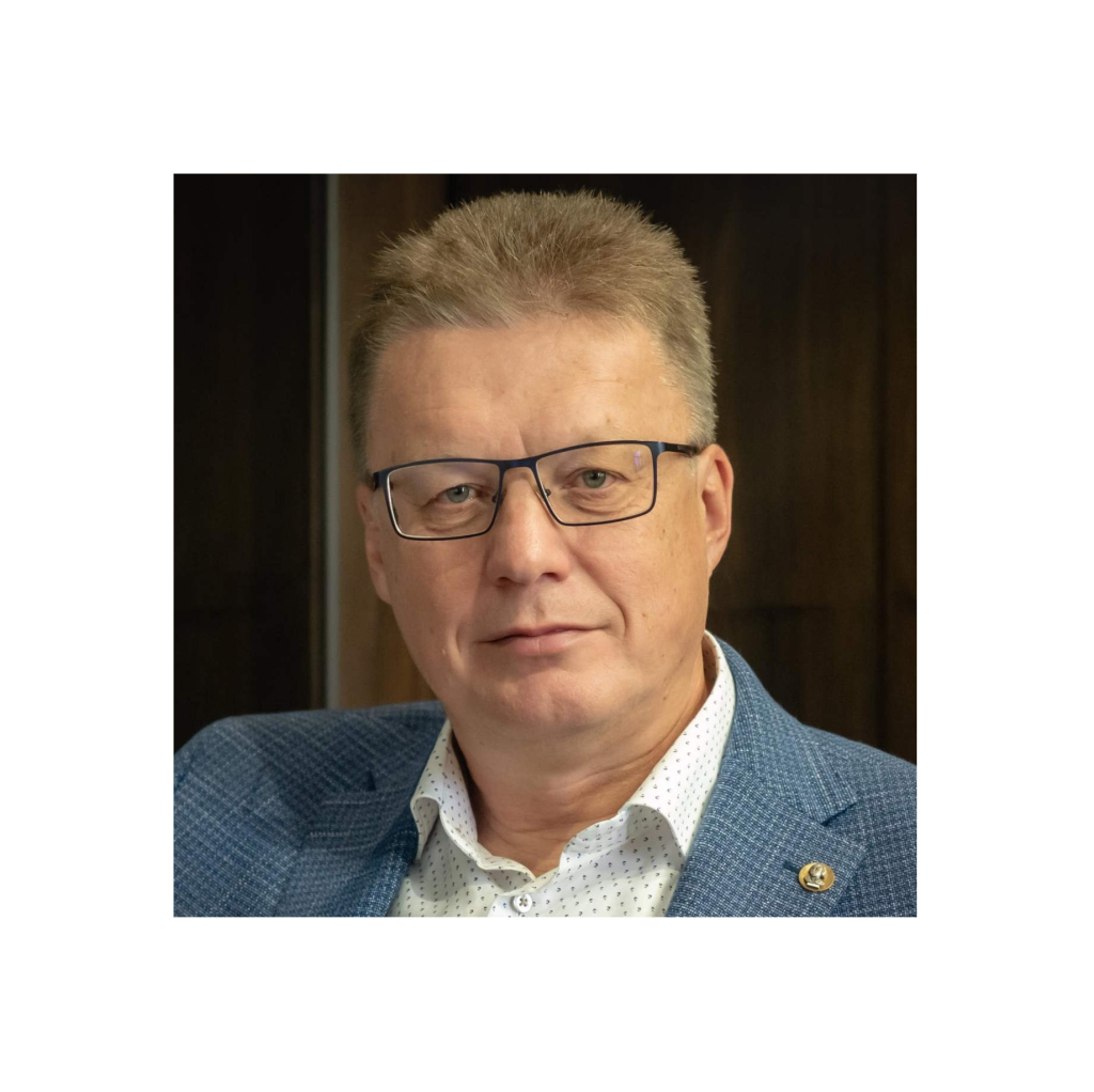 Академик Степанов Вадим Анатольевич