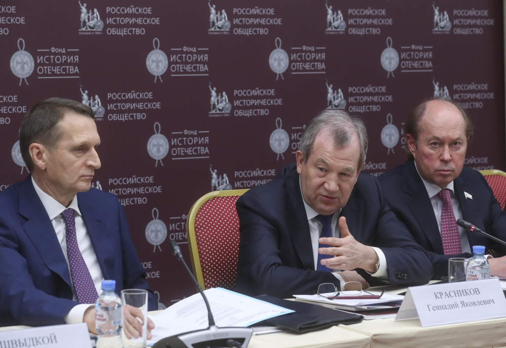 Президент РАН Геннадий Красников принял участие в круглом столе по истории российского лидерства в области физики