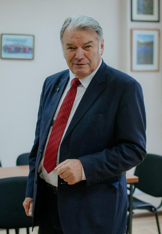 Альт Виктор Валентинович