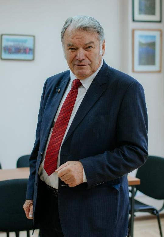 Альт Виктор Валентинович