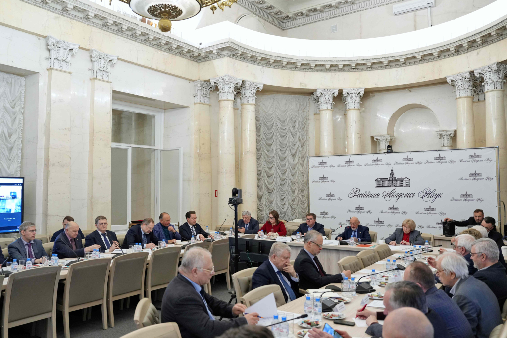  В РАН состоялось заседание Совета руководителей научных организаций