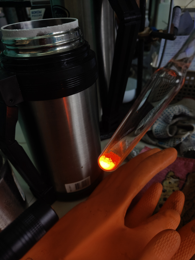 Созданы материалы для OLED устройств и термосенсоров рекордной яркости