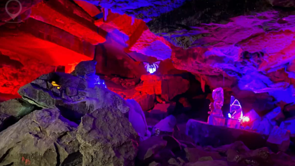 В Кунгурской ледяной пещере производят запись голосов летучих мышей