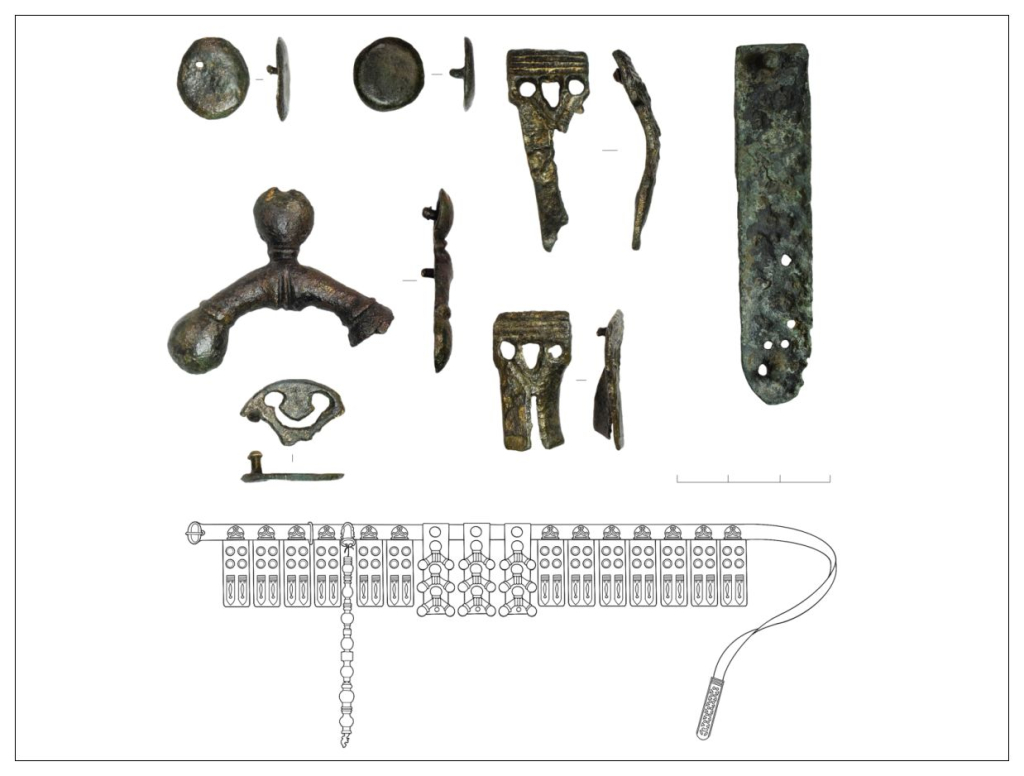 Могильник Шелебово. Бронзовые подвески-коньки из пахотного слоя