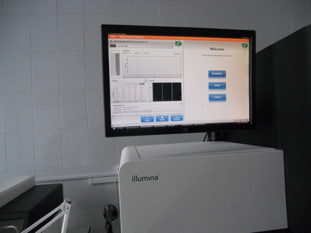 Секвенатор Illumina Hiseq, данные которого использовались для сборки генома и анализа активности генов борщевика
