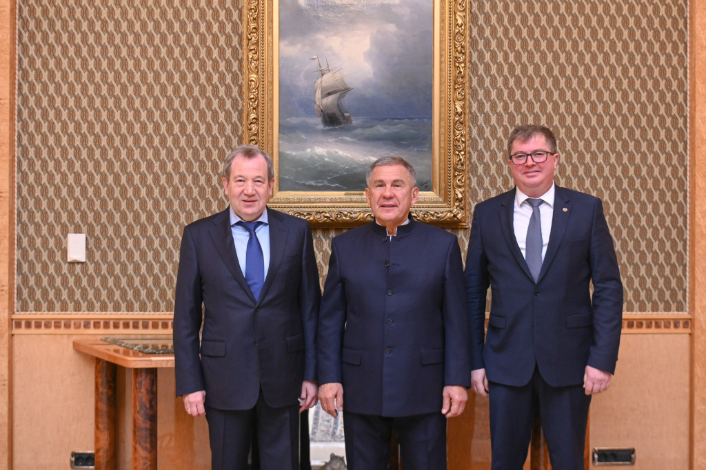 Президент Татарстана Рустам Минниханов встретился с президентом РАН Геннадием Красниковым