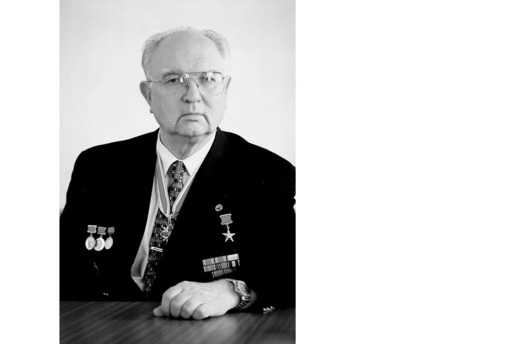 Памяти академика Евгения Александровича Федосова