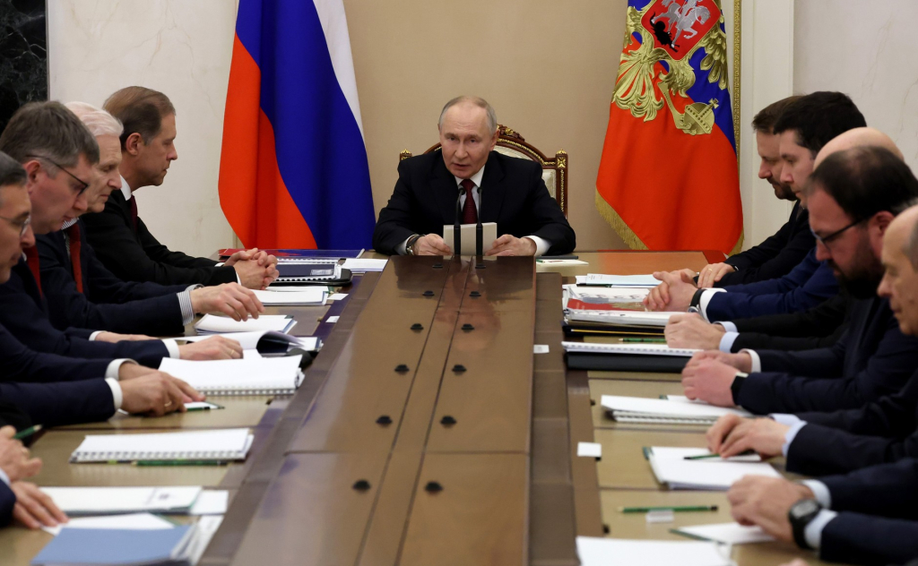 Владимир Путин провёл совещание по развитию отечественной интегральной электроники