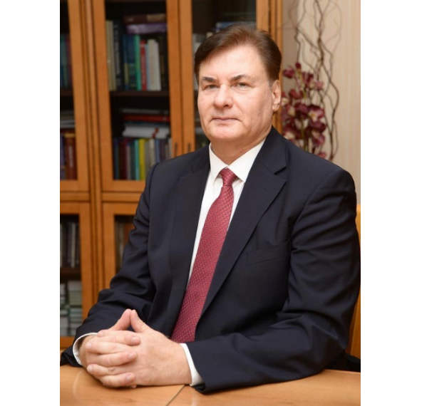 Решетников Андрей Вениаминович