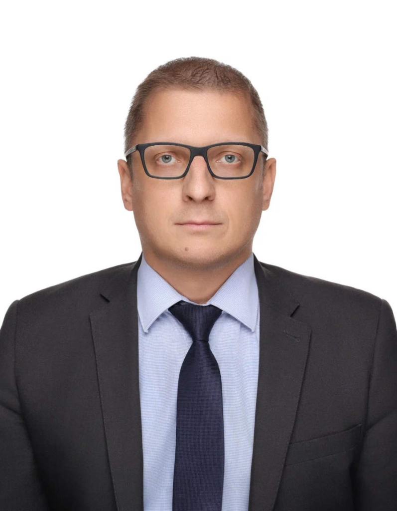 Кузовлев Артем Николаевич