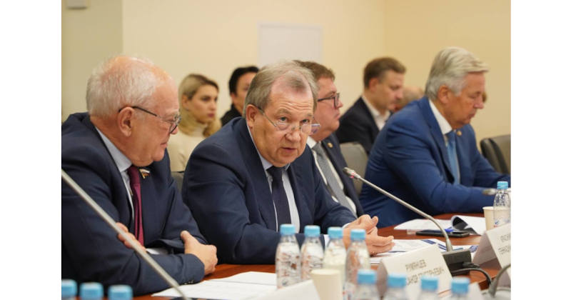 Президент РАН Геннадий Красников встретился с комитетом Государственной Думы по науке и высшему образованию