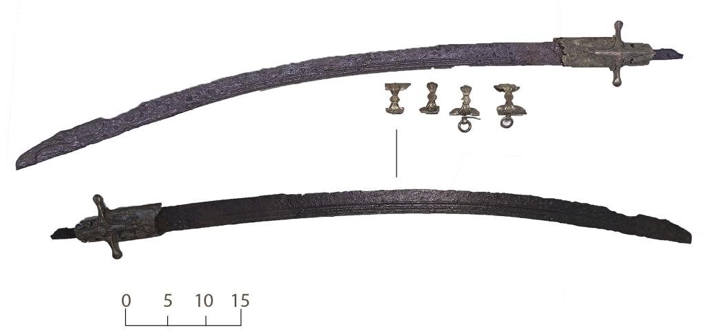 ИА РАН передал в Костромской музей саблю конца XVII – первой половины XVIII в.