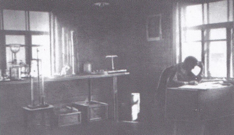 Интерьер Камчатской вулканологической станции, 1935 г.